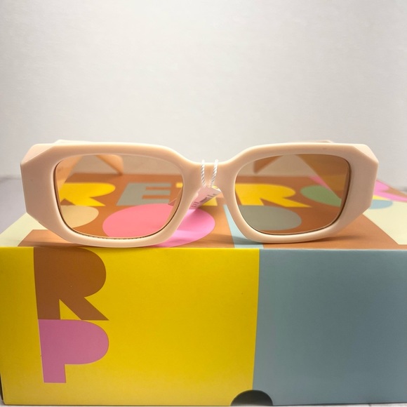 Trendy Rectangle Sunglasses for Women Retro 90s Narrow Square Sunglasses Vintage - Picture 9 of 10